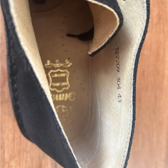 Suede leather European made shoes - Picture 2 of 4